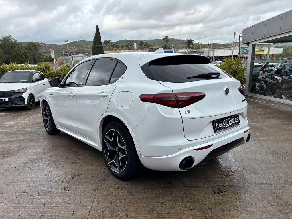 Alfa Romeo Stelvio 2.2 Turbodiesel 150 CV AT8 RWD Business 2018 / KM 149.000 Tua a solo 199 Euro al mese