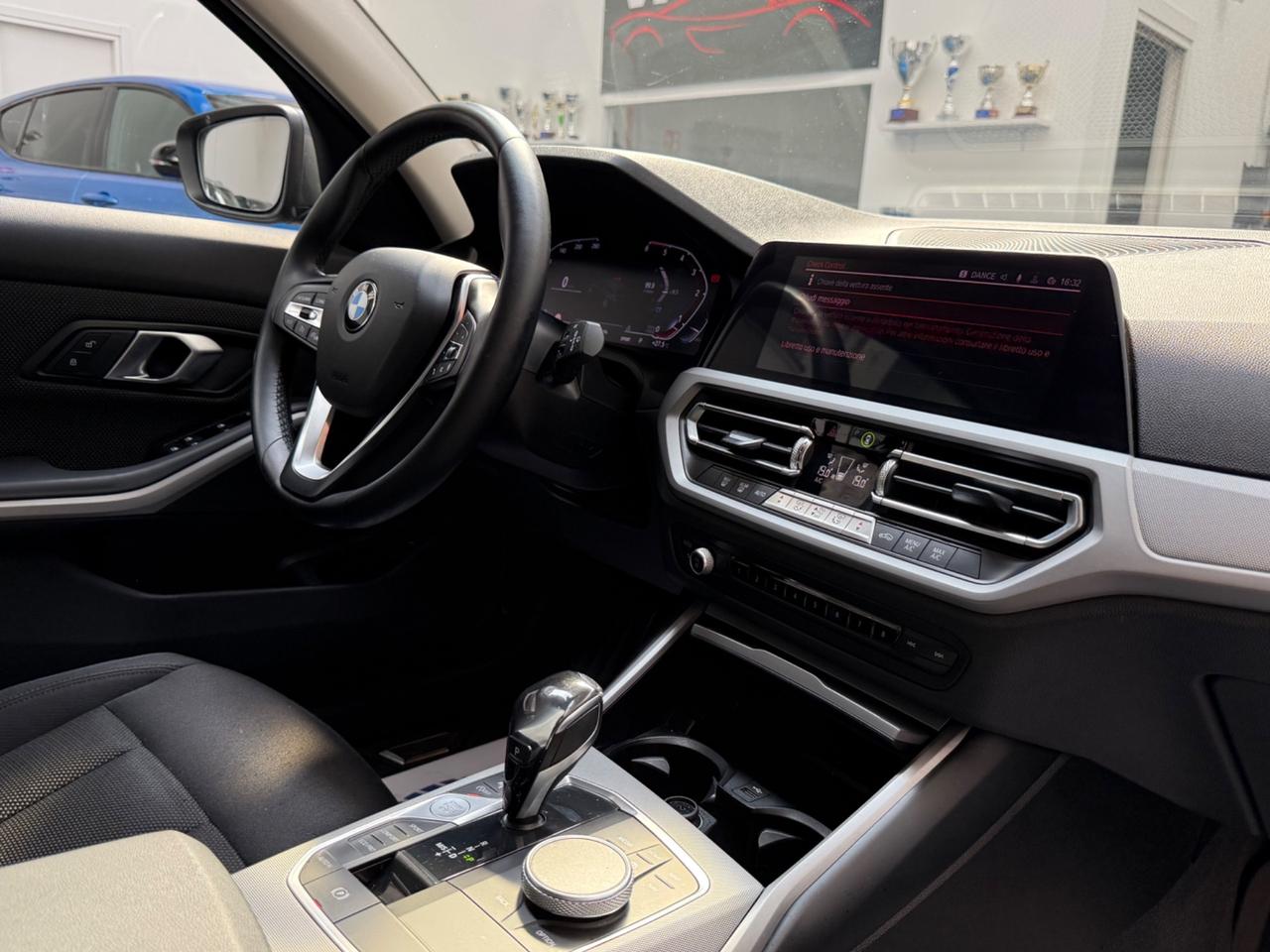 Bmw 320 320d xDrive Touring Sport