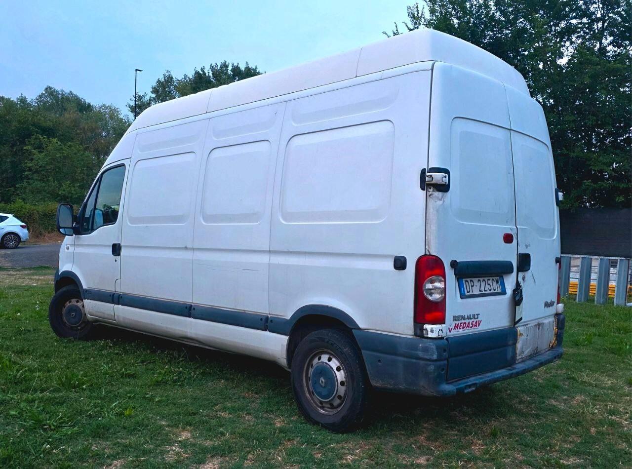 Renault Master 2.5 dCi TETTO ALTO anche Neopatentati