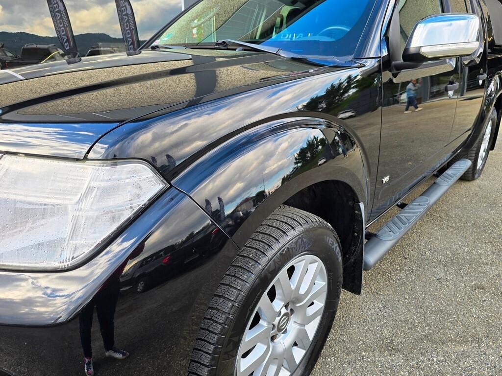 Nissan Navara 3.0 V6 DCI 231CV "LE" DA VETRINA!