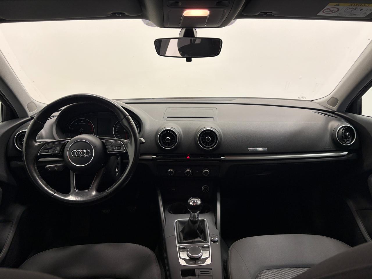 AUDI A3 SPORTBACK 1.6 TDI BUSINESS