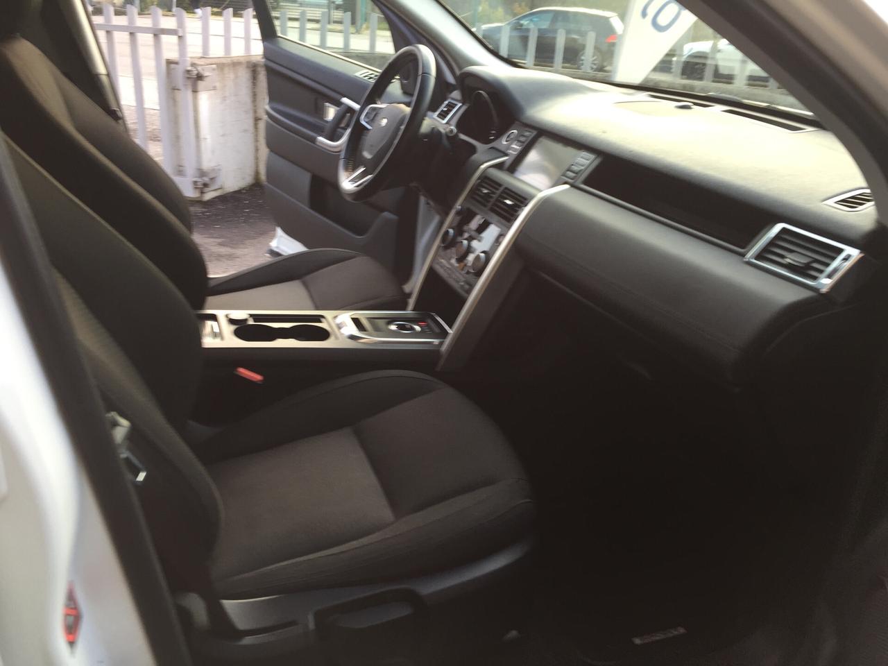 Land Rover Discovery Sport 2.0 TD4 150 CV SE