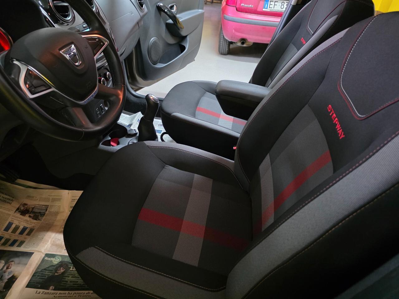 Sandero Stepway 0.9 TCe 90 CV Techroad AZIENDALE