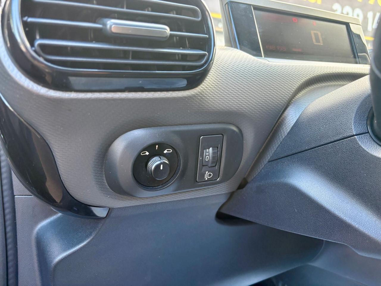 Citroen C4 Cactus BlueHDi 100 Shine