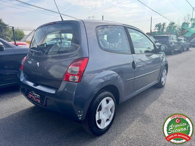 RENAULT Twingo 1.2 8V Confort
