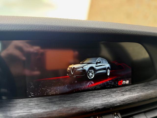 ALFA ROMEO Stelvio 190CV Q4+PACKBLACK+RCAM+2PDC