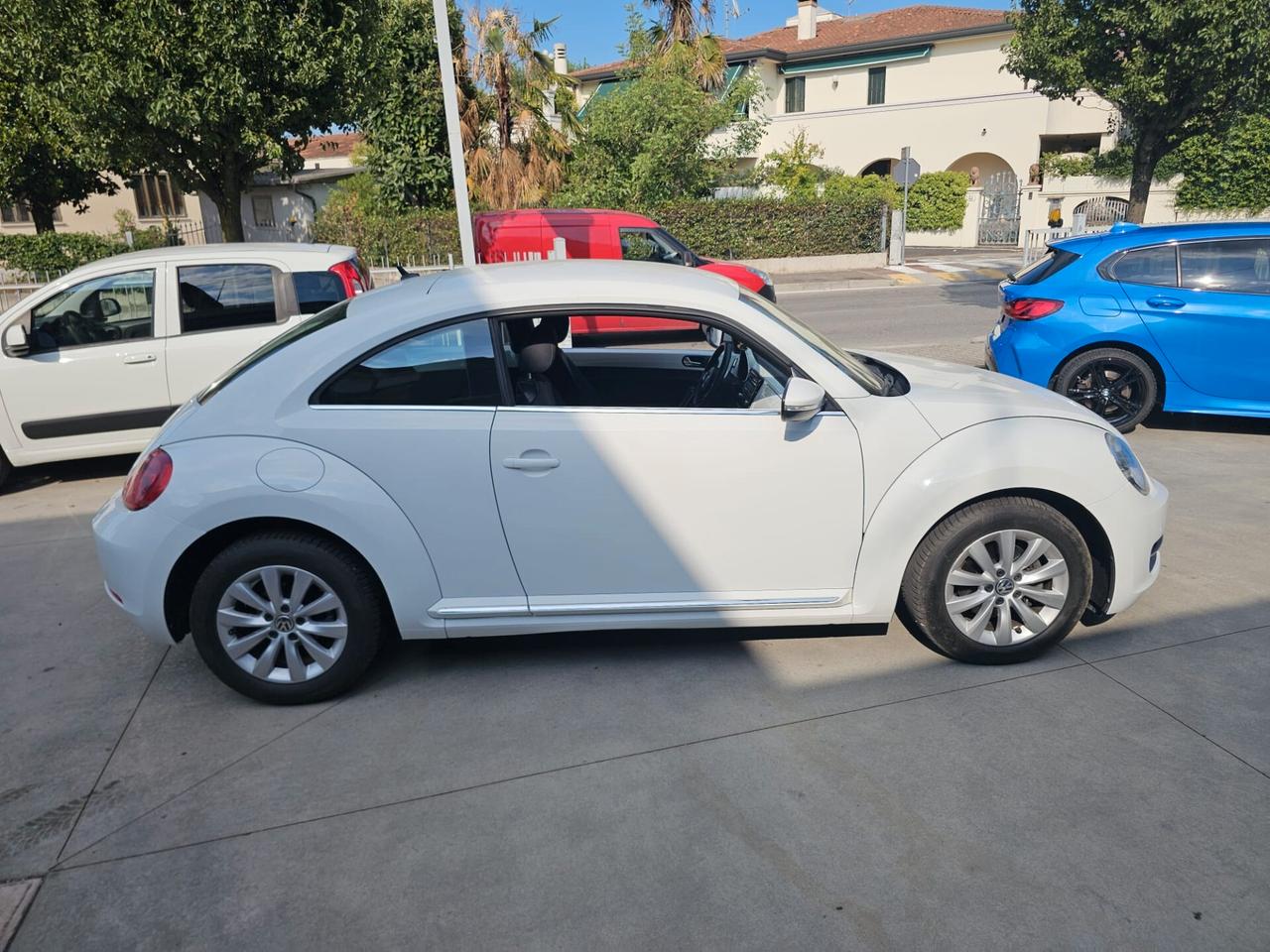 Volkswagen Maggiolino 1.6 TDI Design