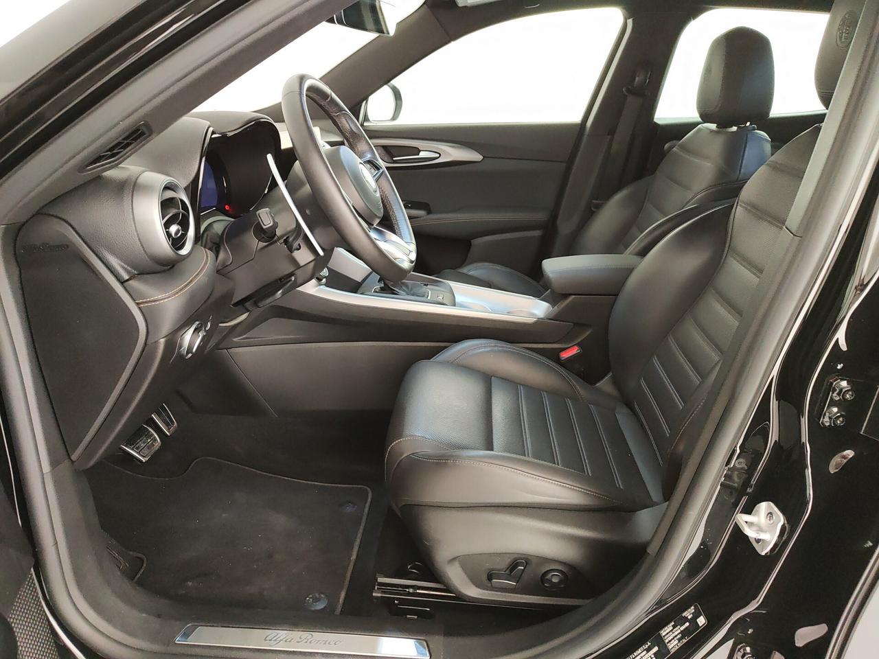 Alfa Romeo Tonale 1.6 diesel 130 CV TCT6 Veloce