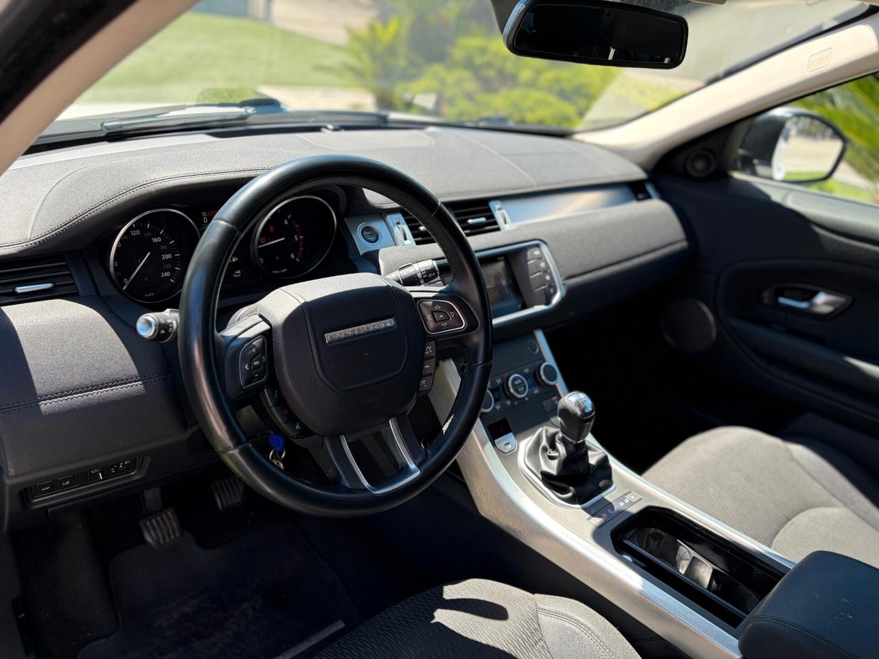 Land Rover Range Evoque 2.0 TD4 150 CV 5p. Pure