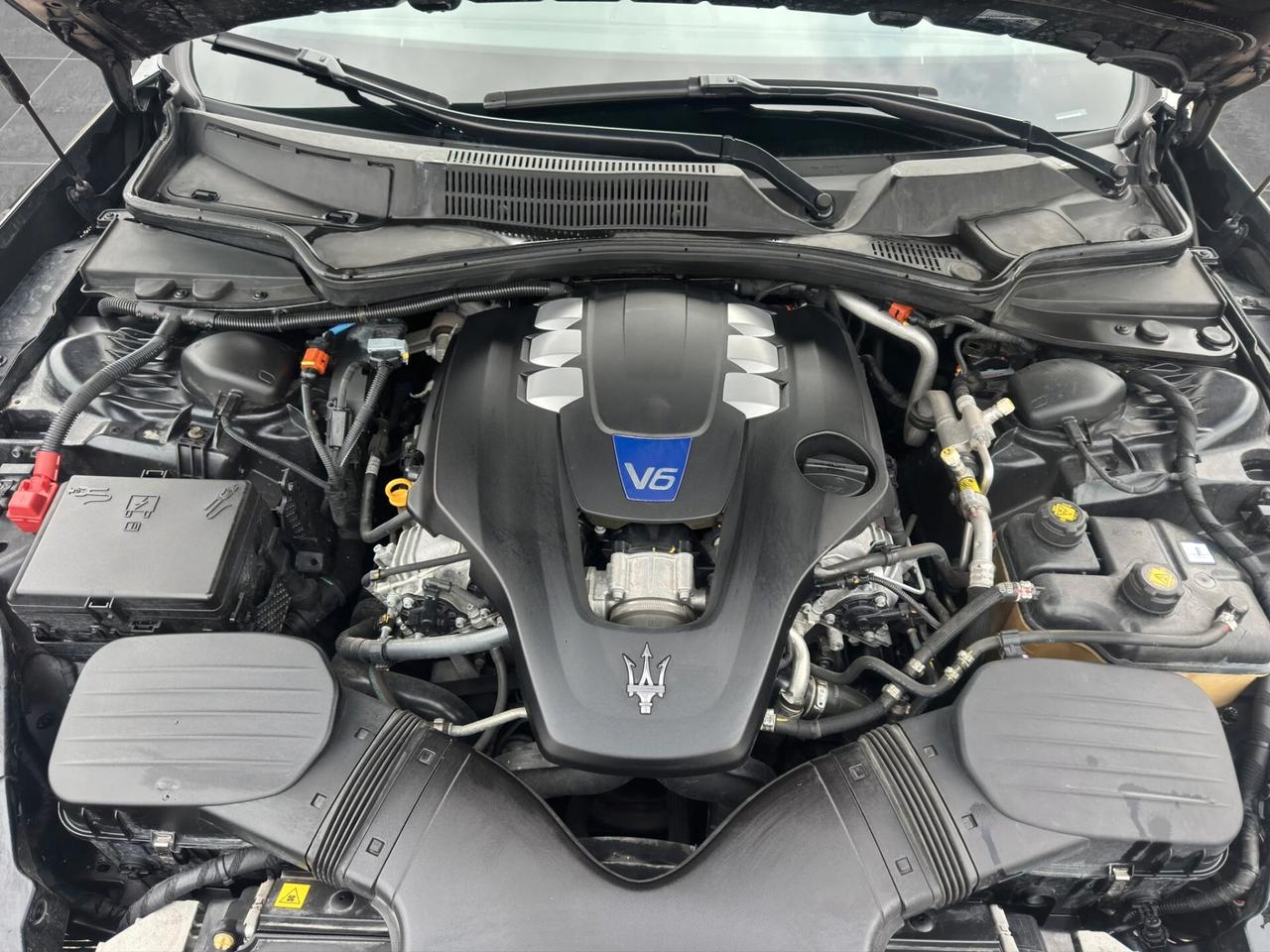 Maserati Ghibli V6 430 CV Gransport