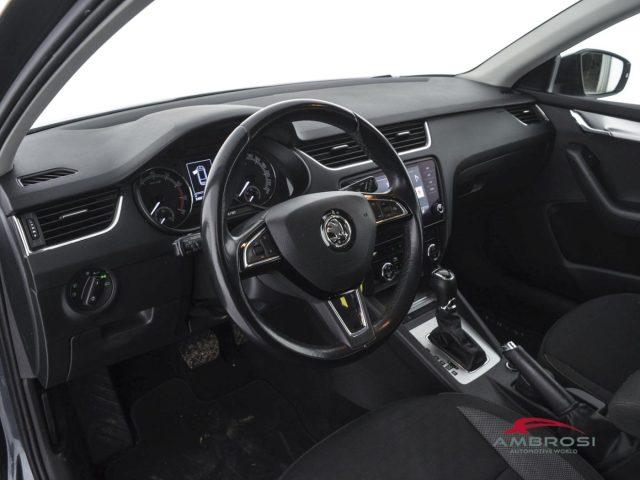 SKODA Octavia 1.5 DSG Wagon Executive G-Tec - PER OPERATORI DEL