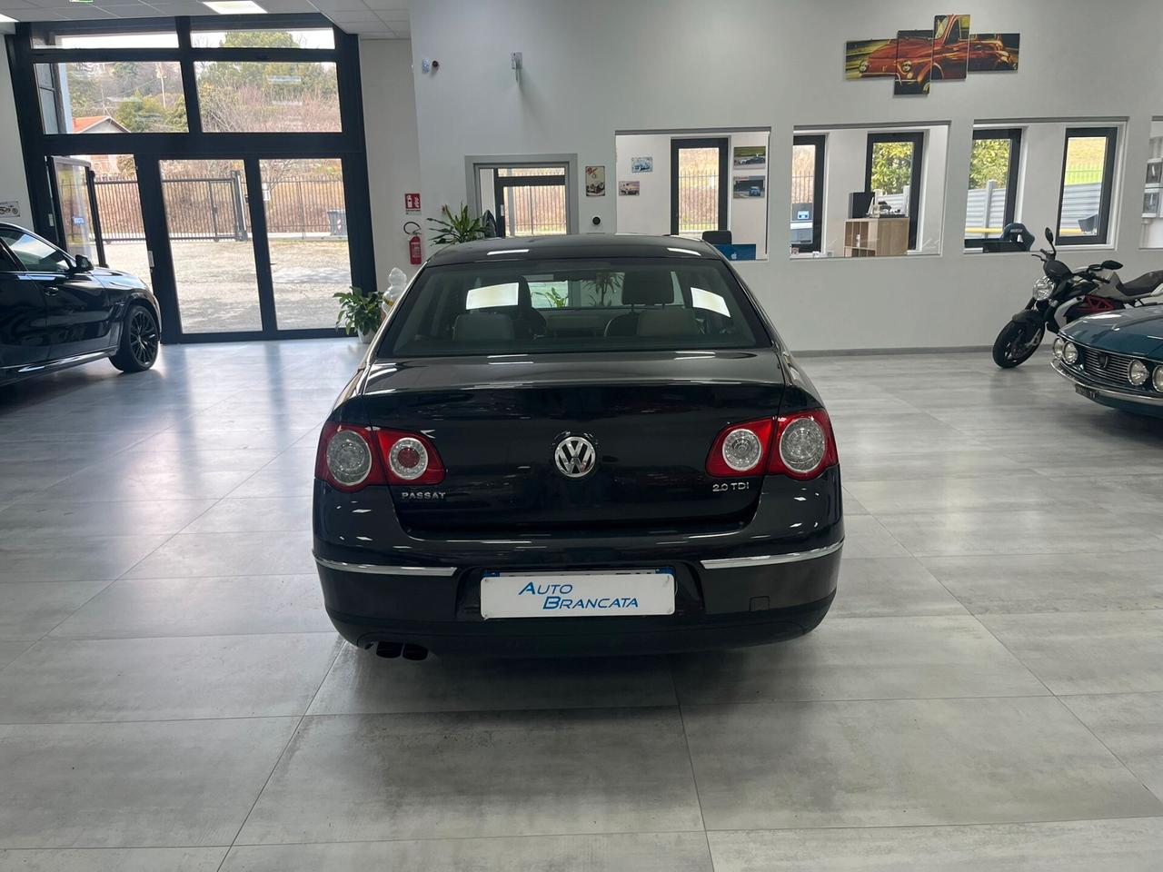 Volkswagen Passat Berlina 2.0 tdi Highline