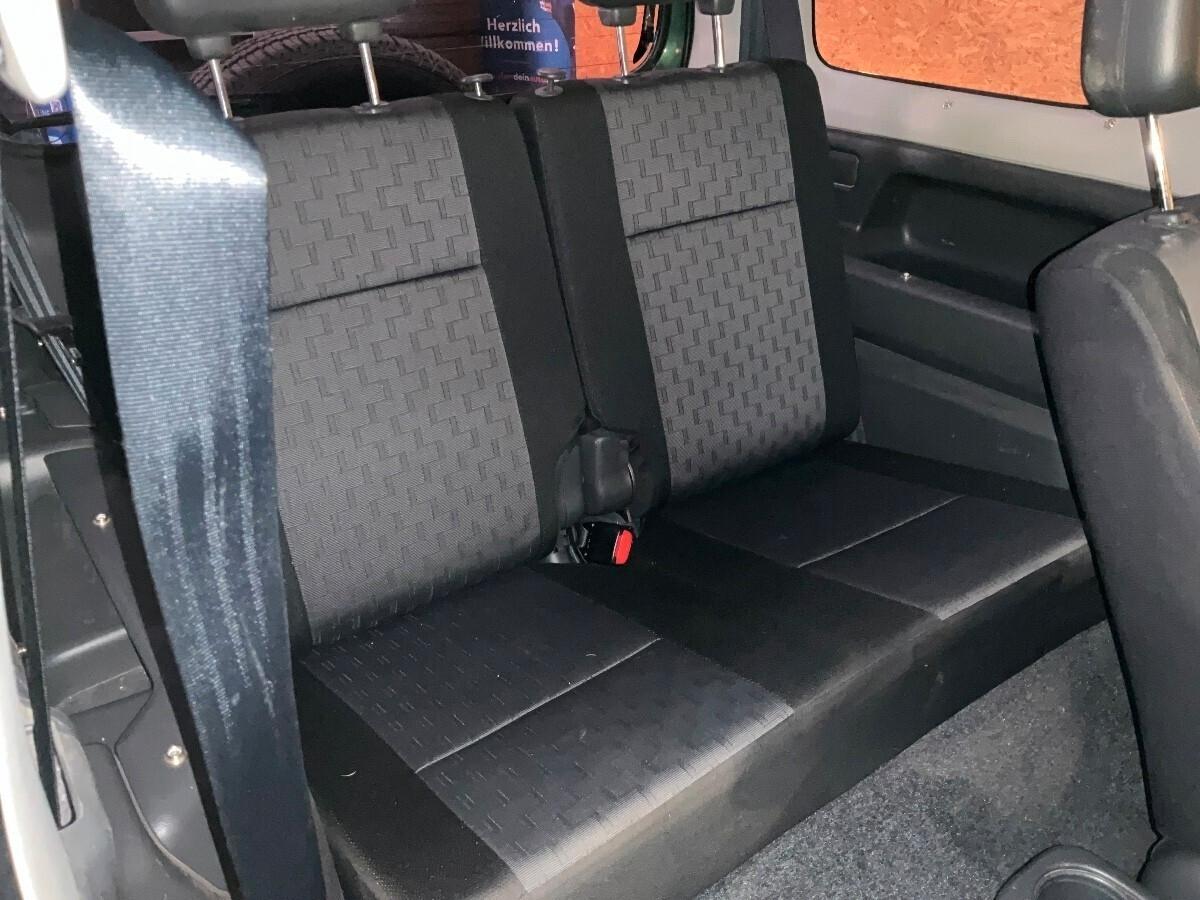 Suzuki Jimny 1.3i 16V cat 4WD JLX