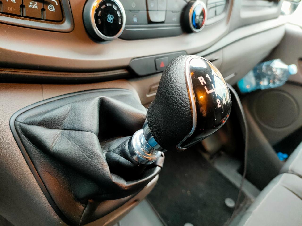 Ford Transit Custom 2.0 EcoBlue Hybrid 130 PC