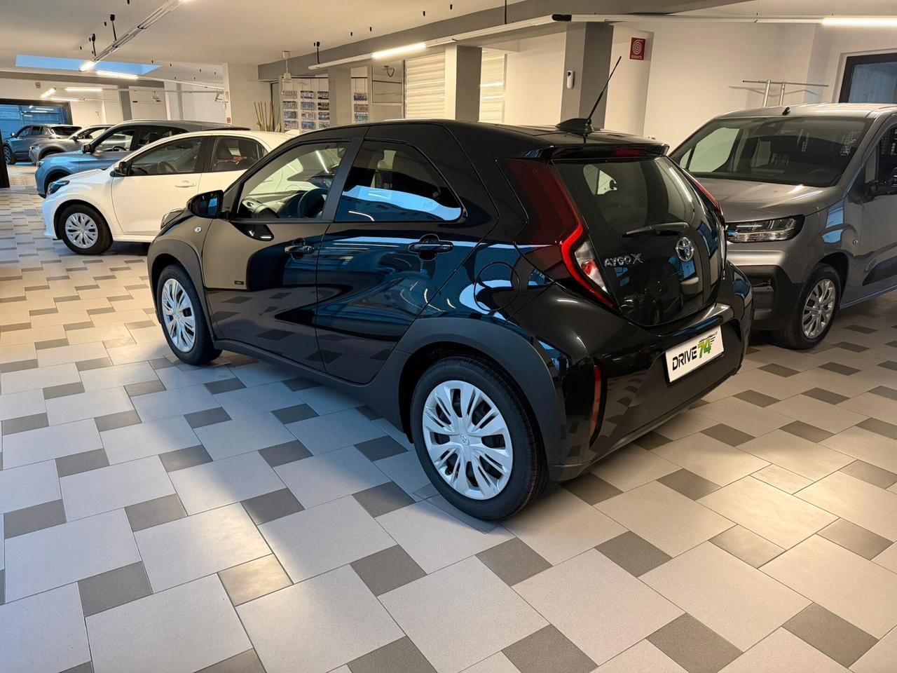 Toyota Aygo X 1.0 VVT-i 72 CV 5 porte Active