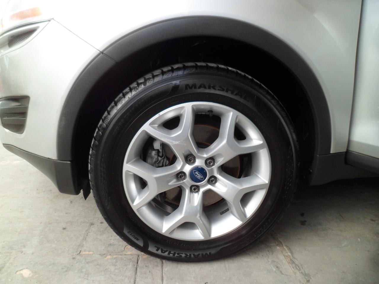 Ford Kuga 2.0 TDCi 136 CV 2WD Titanium 10
