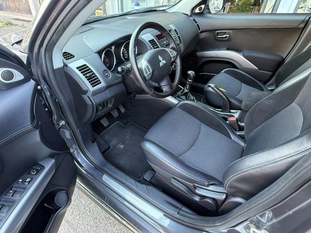 MITSUBISHI Outlander 2.2 DI-D Instyle DPF 7 p.ti UNICO PROPRIETARIO