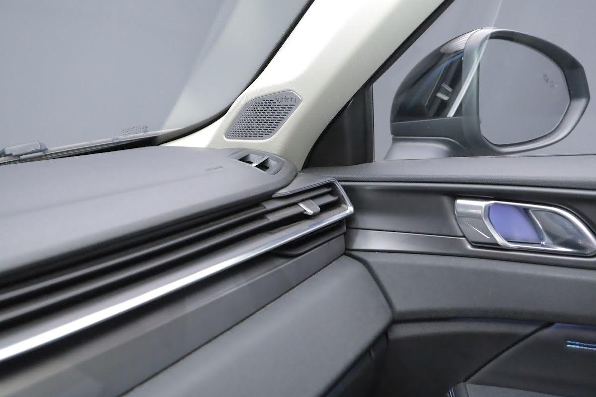 Lynk & Co 01 1.5 td phev + tetto apribile
