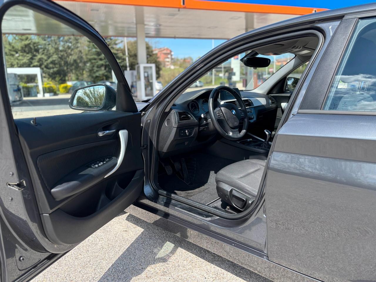 Bmw 120 120d 5p. Urban