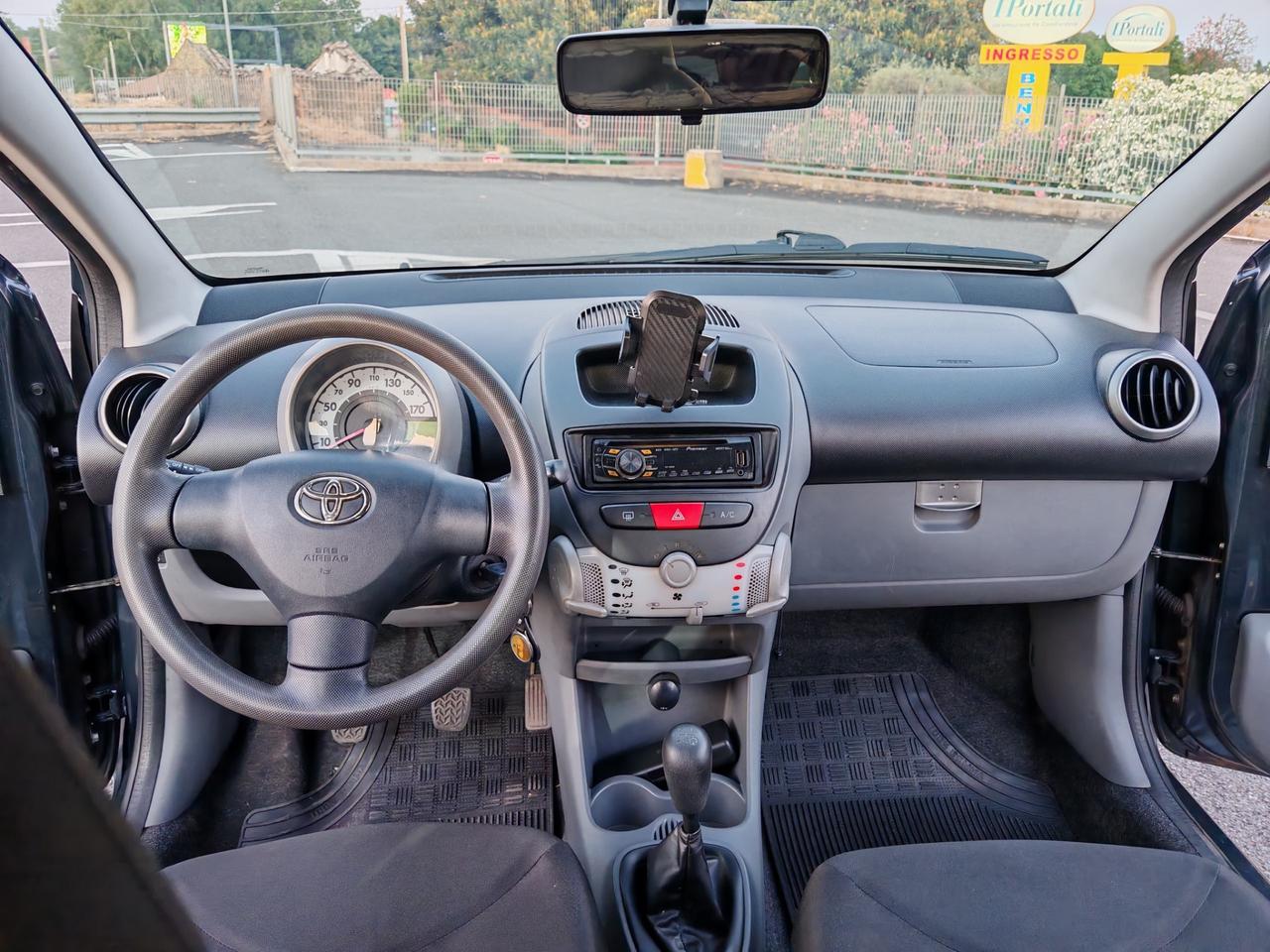Toyota Aygo 1.0 benzina 2011 come nuova