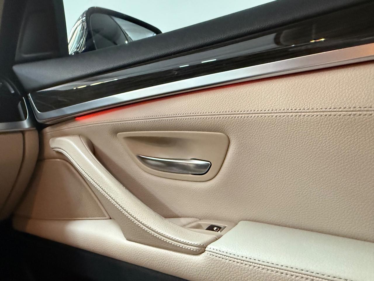 BMW 530d xDRIVE 258CV TOURING LUXURY