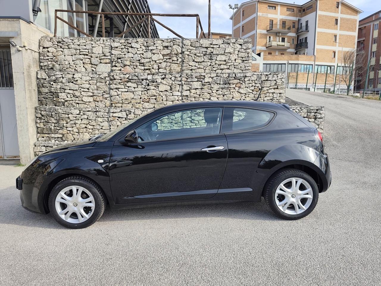 Alfa Romeo MiTo 1.4 78 CV Distinctive