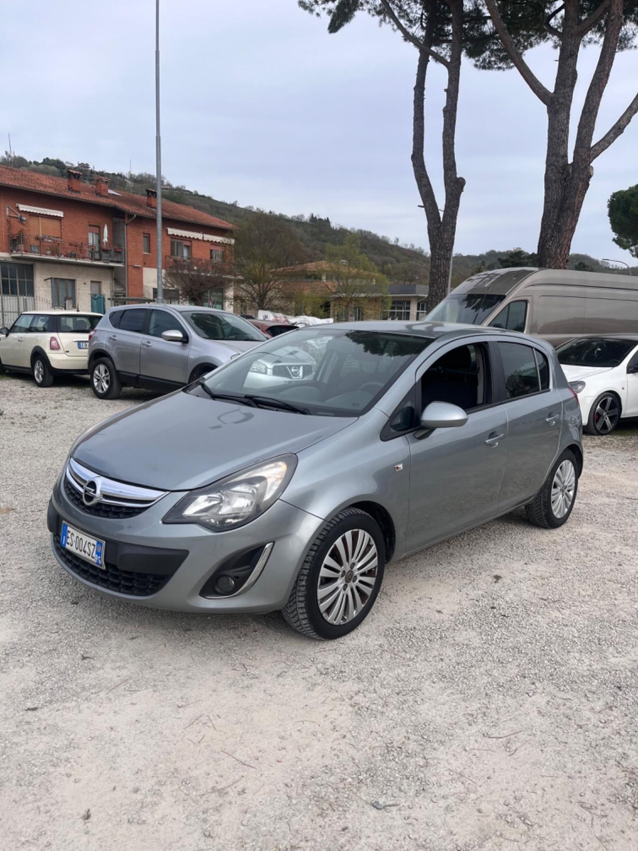 Opel Corsa 1.3 Diesel 2013 138000 km NEOPATENTATI