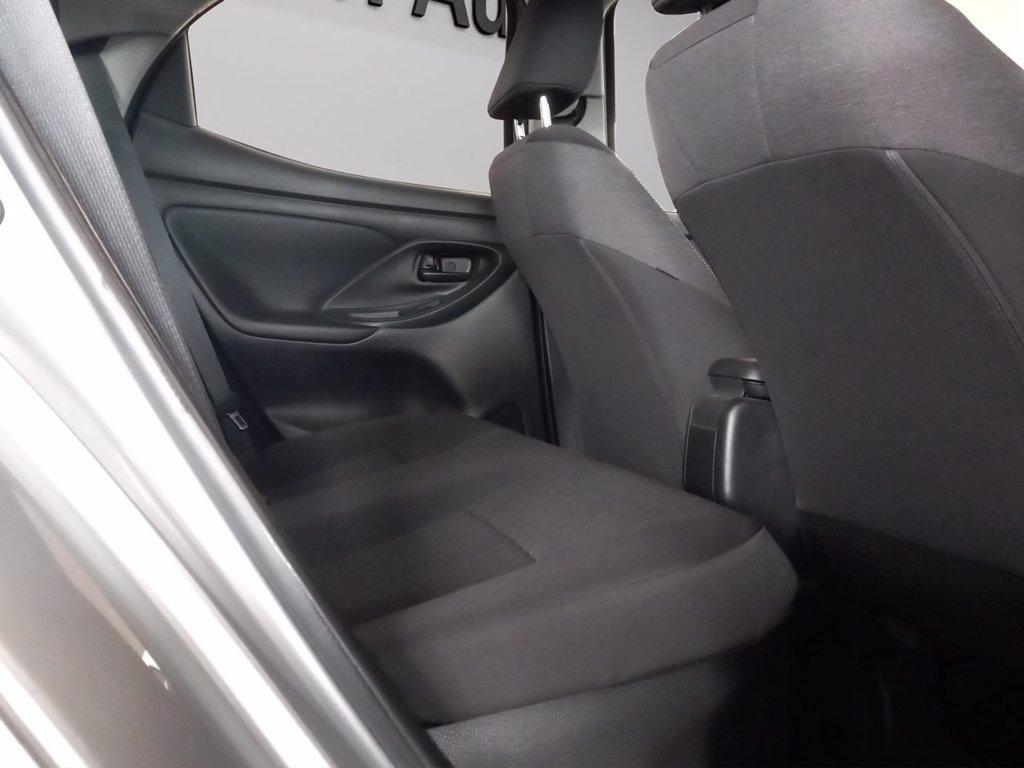 TOYOTA Yaris 1.5h trend del 2023