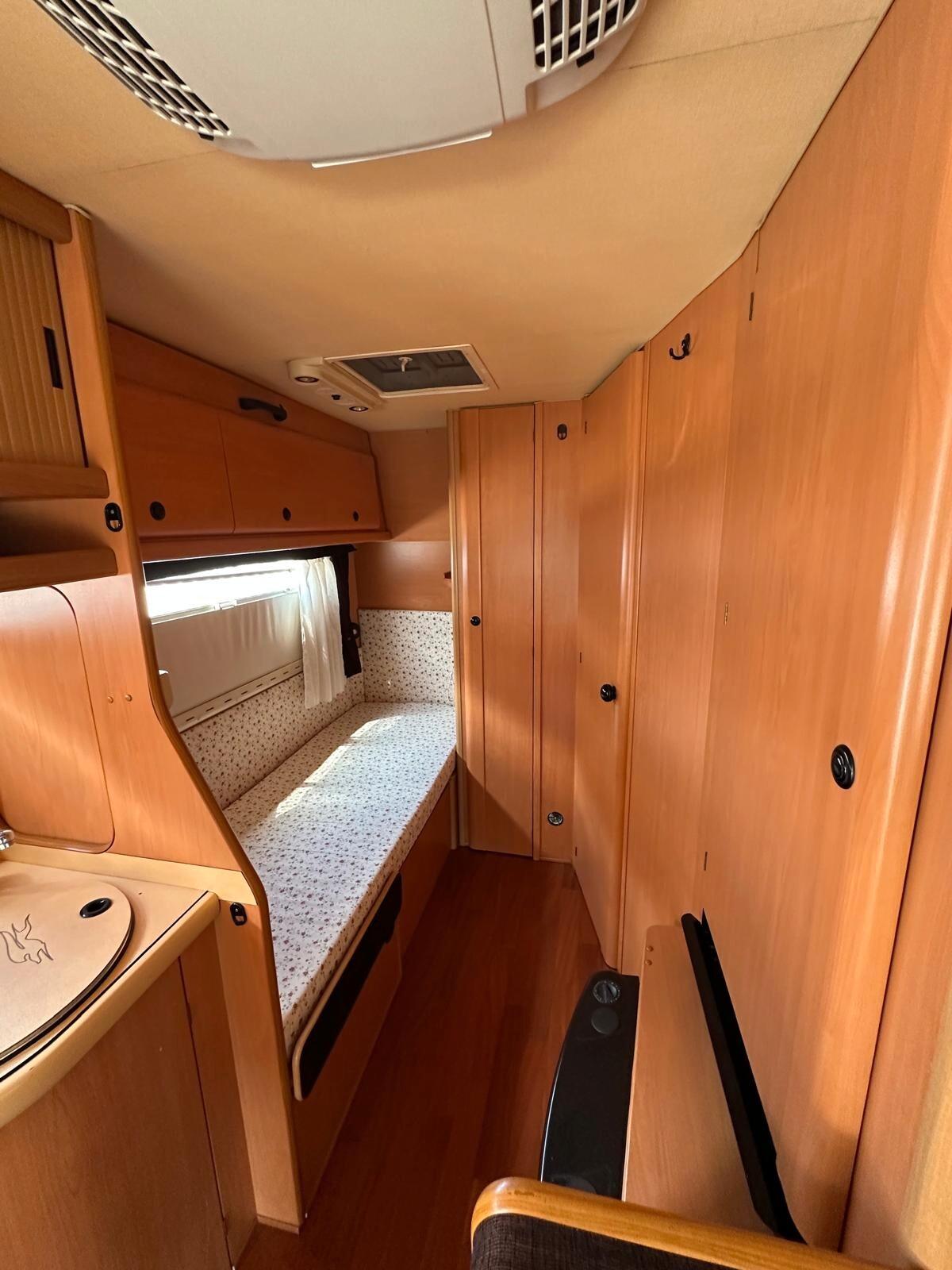 LAIKA ECOVIP 3L 2800 TDI 122 CV MANSARDATO