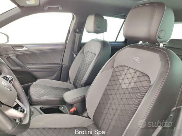 Volkswagen Tiguan 2.0 TDI 150CV SCR DSG R-Line