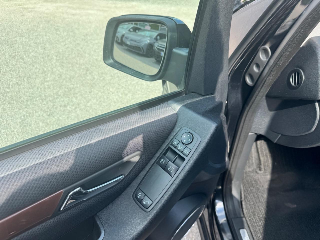 Mercedes-benz A 180 CDI Avantgarde Neopatentati Unico Proprietario