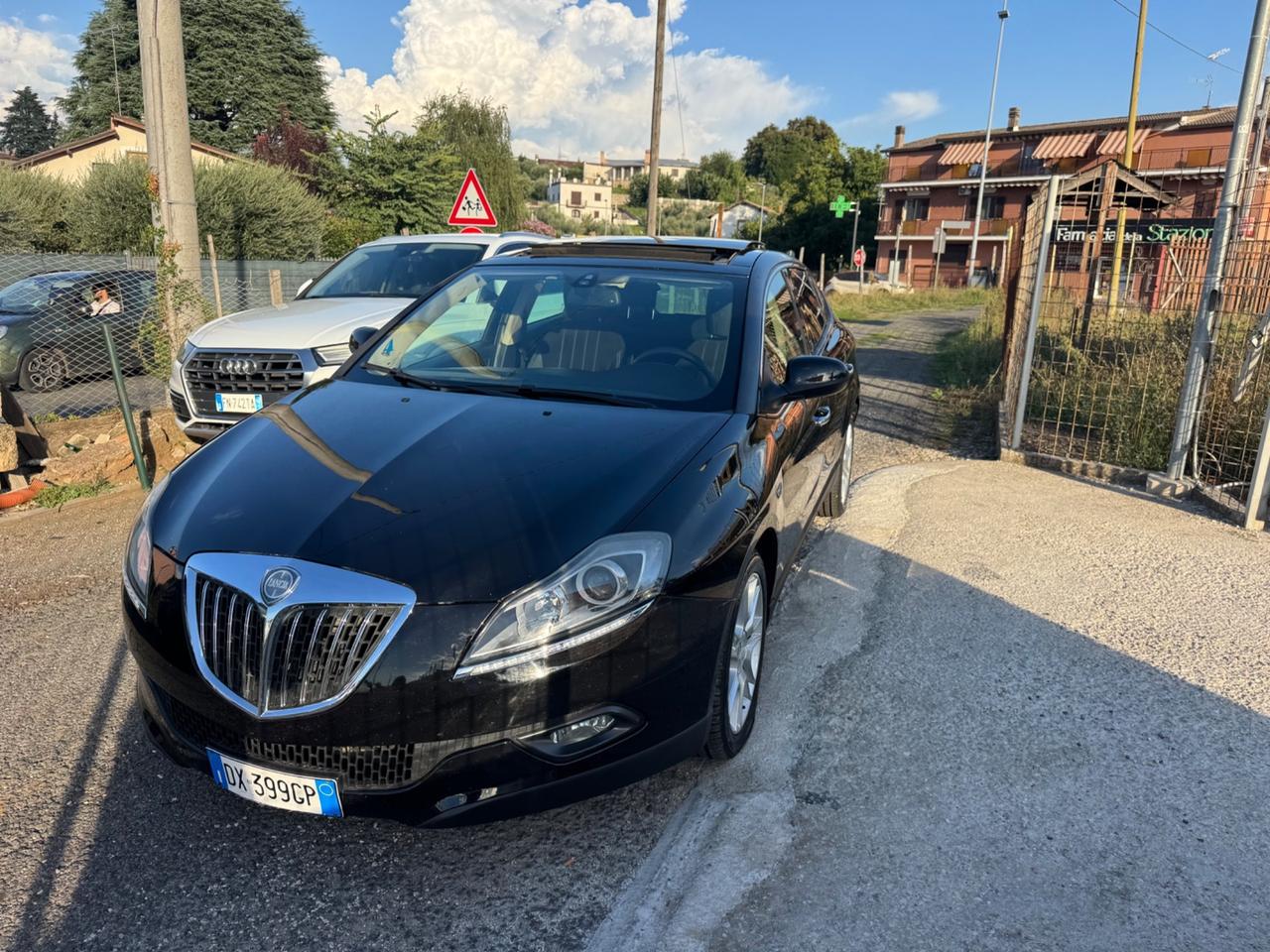 Lancia Delta 1.6 MJT DPF Platino NEOPATENTATI