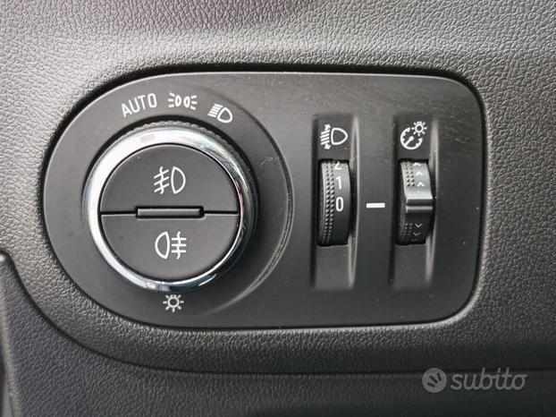 Opel Crossland 1.5 tdi Elegance 110cv