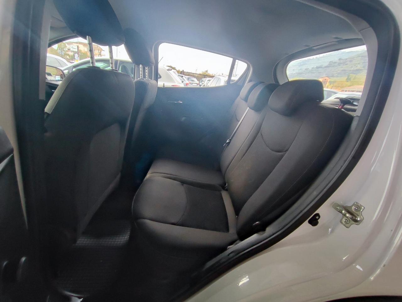 Opel Karl Rocks 1.0 73 CV GPL