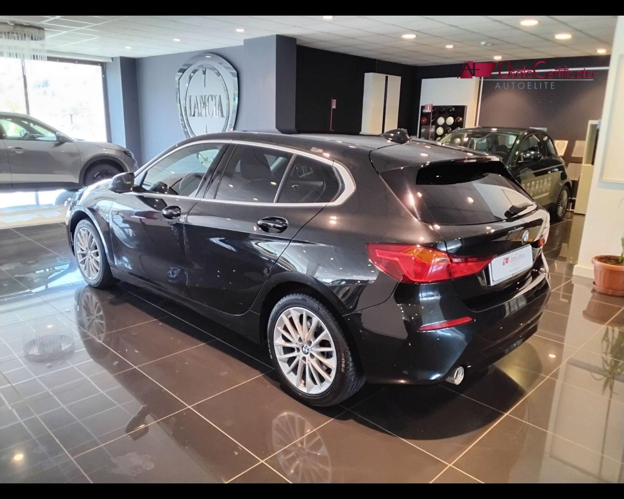BMW 116d 5p. Business Advantage