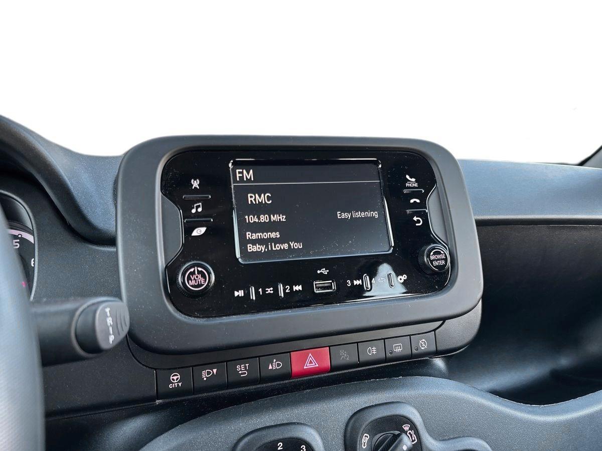 FIAT Panda III 2021 - Panda 1.0 firefly hybrid City Life s&s 70cv