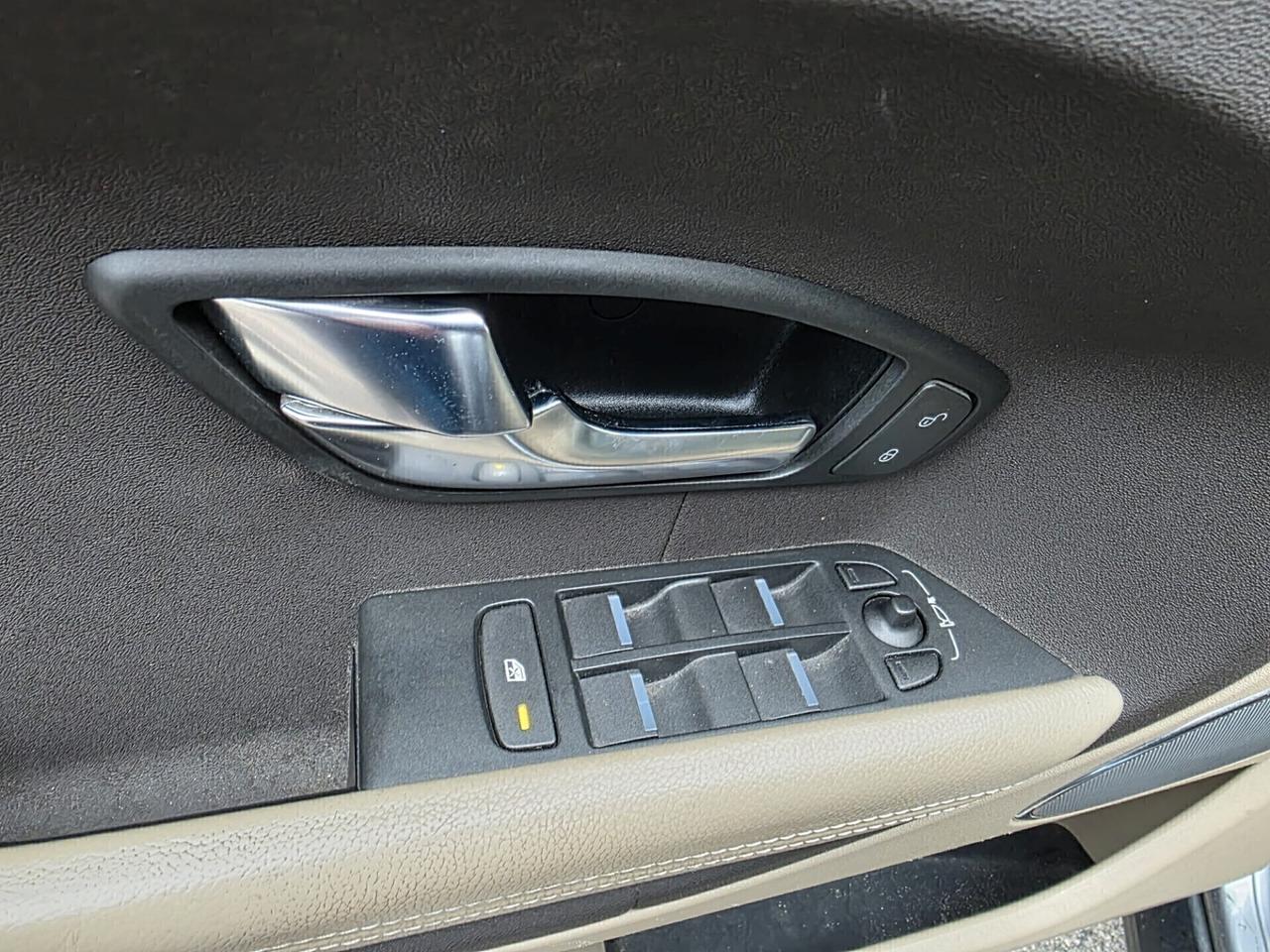 Land Rover Range Evoque 2.2 TD4 5p. Prestige