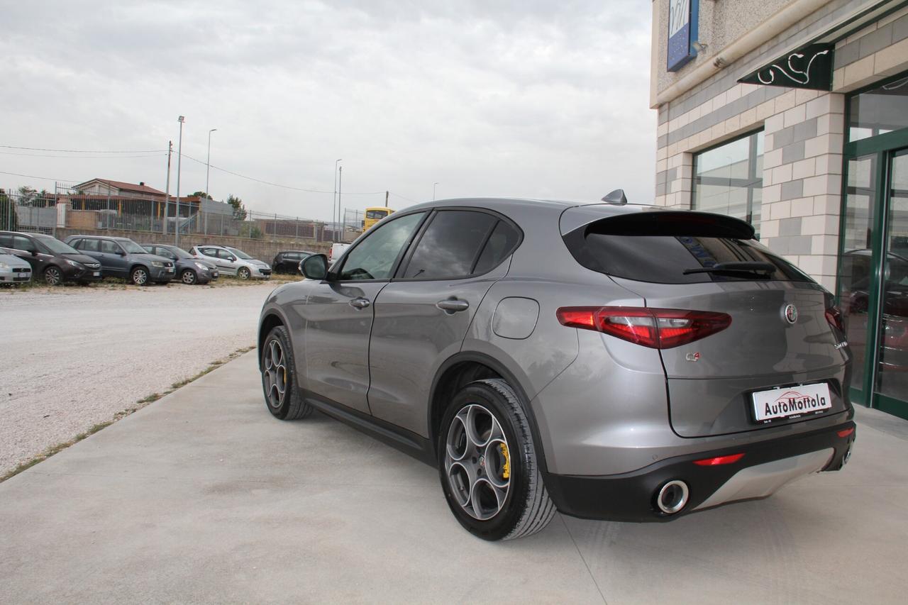 Alfa Romeo Stelvio 2.2 Turbodiesel 210 CV AT8 Q4 Executive