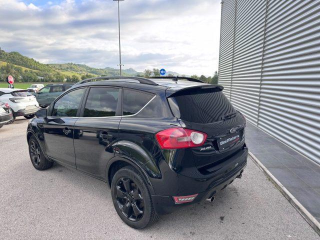 FORD Kuga 2.0 TDCi 163 CV 4WD Titanium 4x4 total black