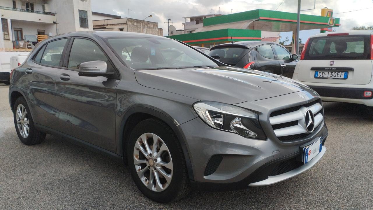 Mercedes-benz GLA 180 GLA 180 CDI Automatic Premium