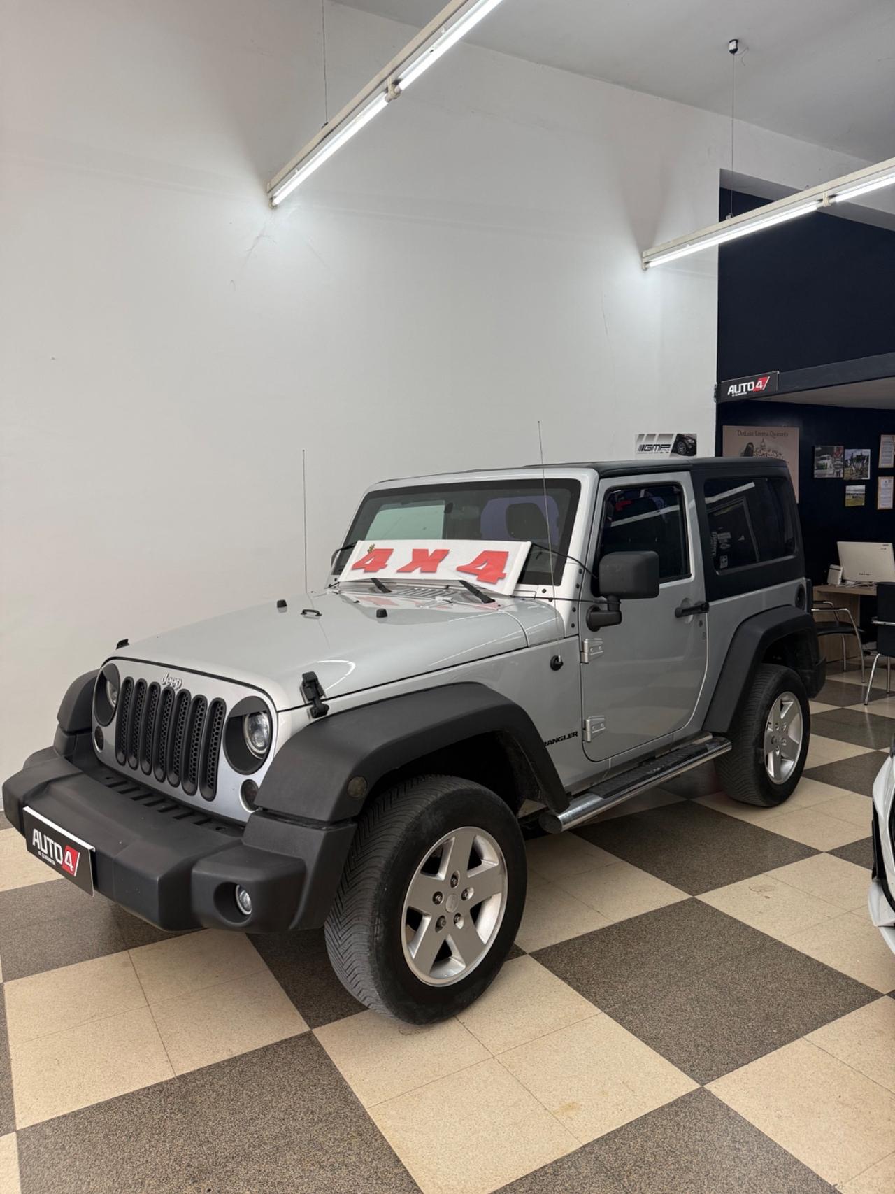 Jeep Wrangler Unlimited 2.8 CRD DPF full optional