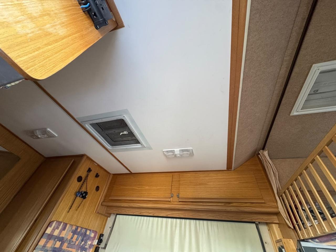 Ford Transit laika 2.5 disel
