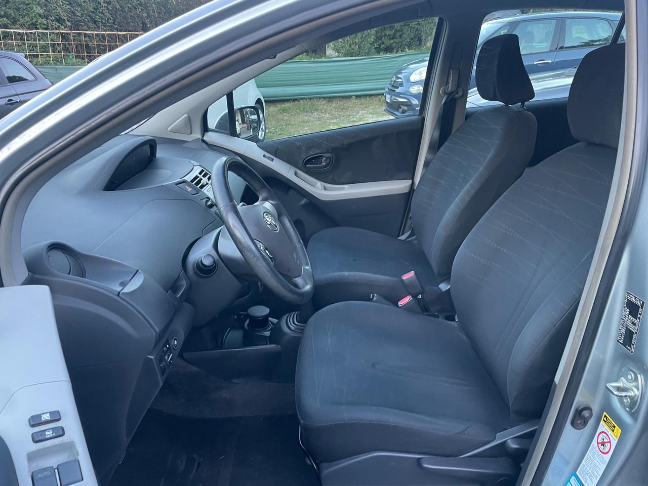 Toyota Yaris 1.3 gpl