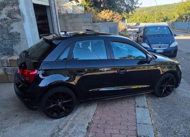 Audi A1 1.6 TDI S tronic line edition plus
