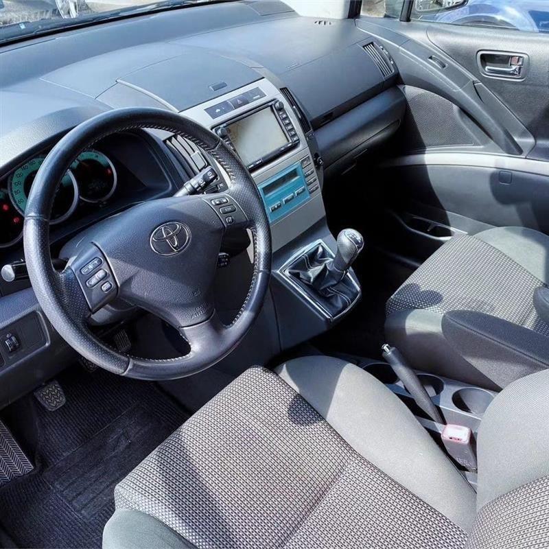 Toyota Corolla Verso 2.2 16V D-4D D-Cat 7pti