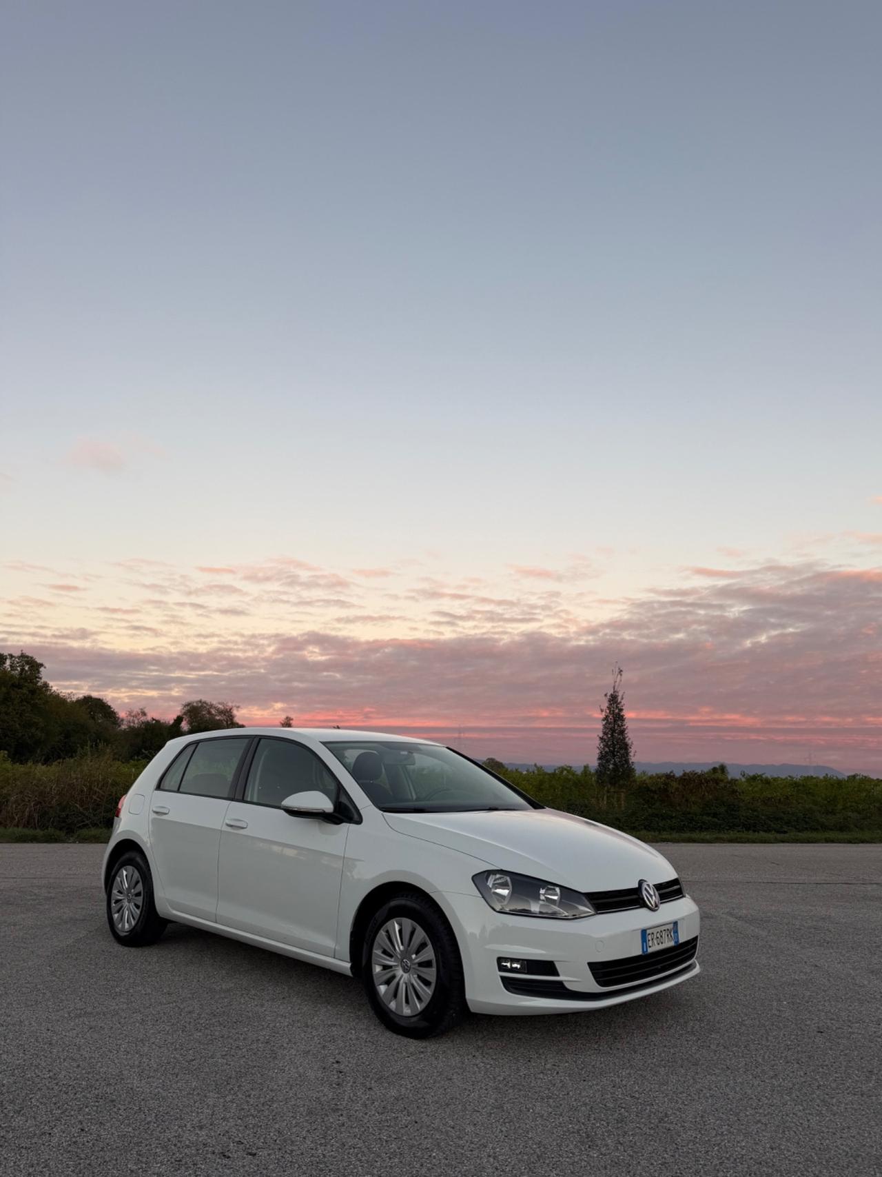 Volkswagen Golf Confortline