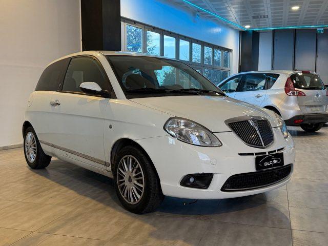 LANCIA Ypsilon 1.2 Versus GPL