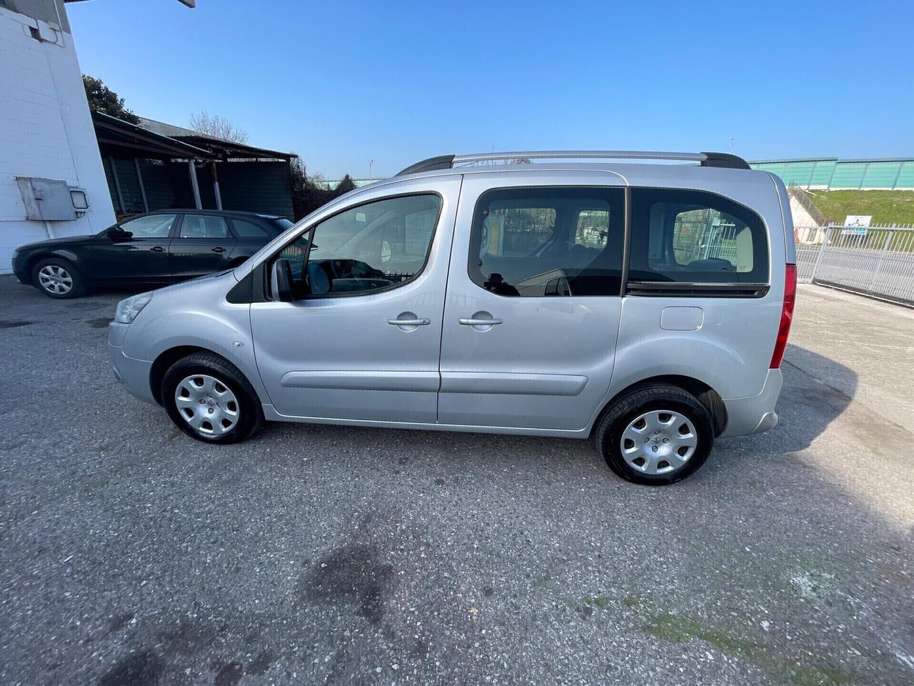 Peugeot Partner Tepee 1.6 HDi 92CV Premium
