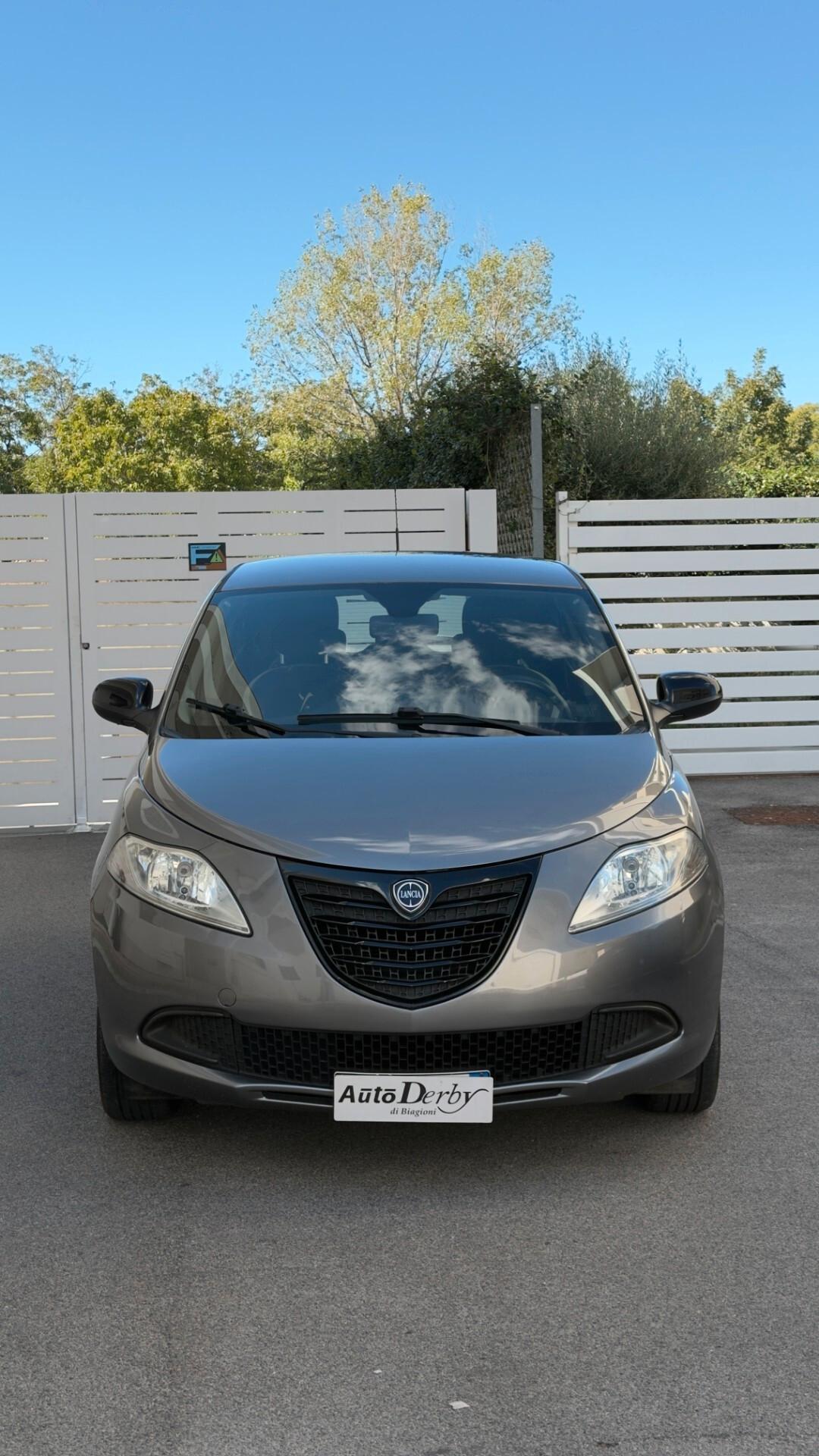 Lancia Ypsilon 1.2 69 CV 5 porte GPL Ecochic Platinum