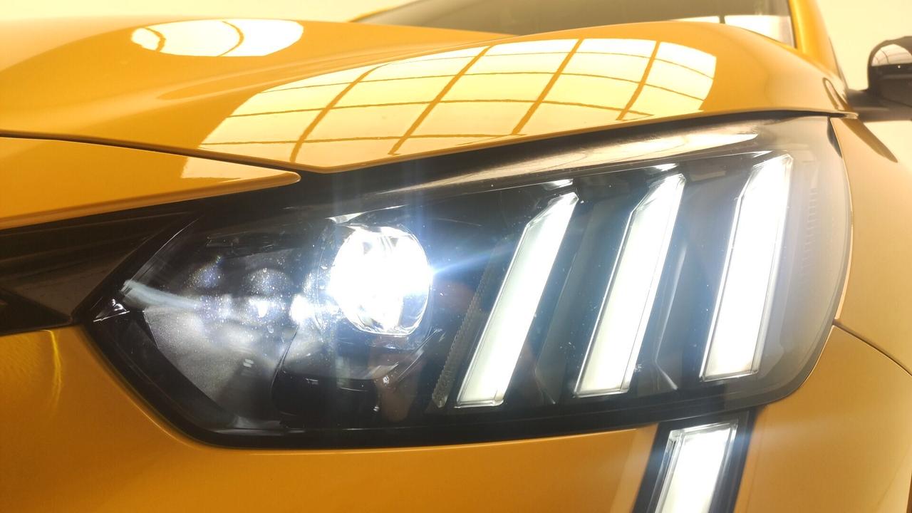 Peugeot 208 motore elettrico 136 CV 5 porte GT